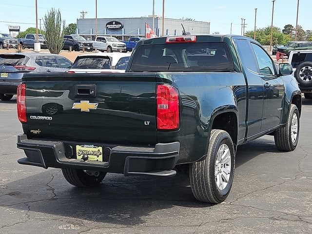 2015 Chevrolet Colorado — rear three-quarter view